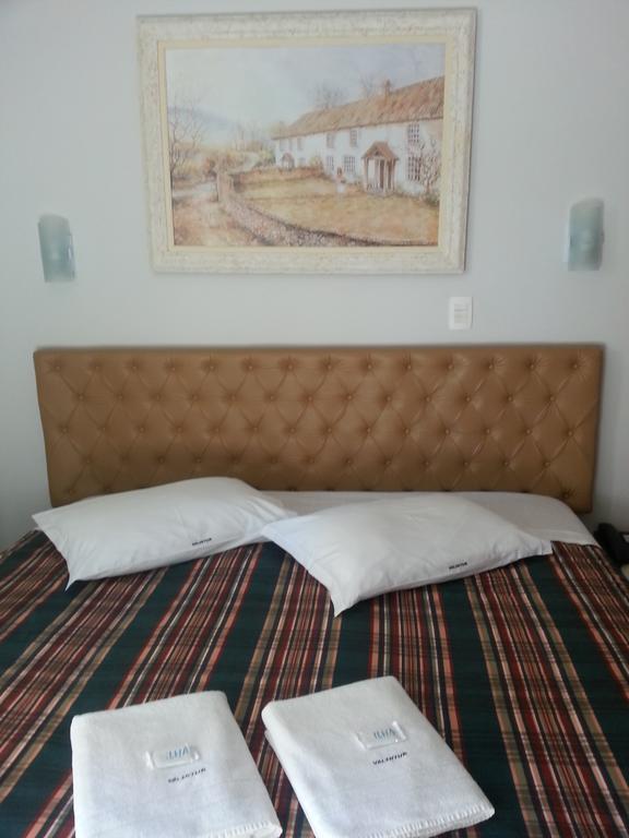 Hotel Pousada Valintur Balneário Camboriú Værelse billede