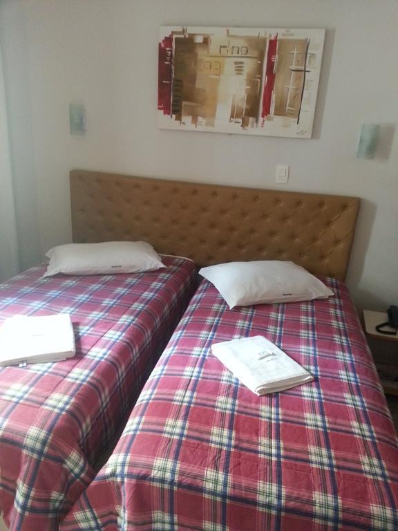 Hotel Pousada Valintur Balneário Camboriú Værelse billede
